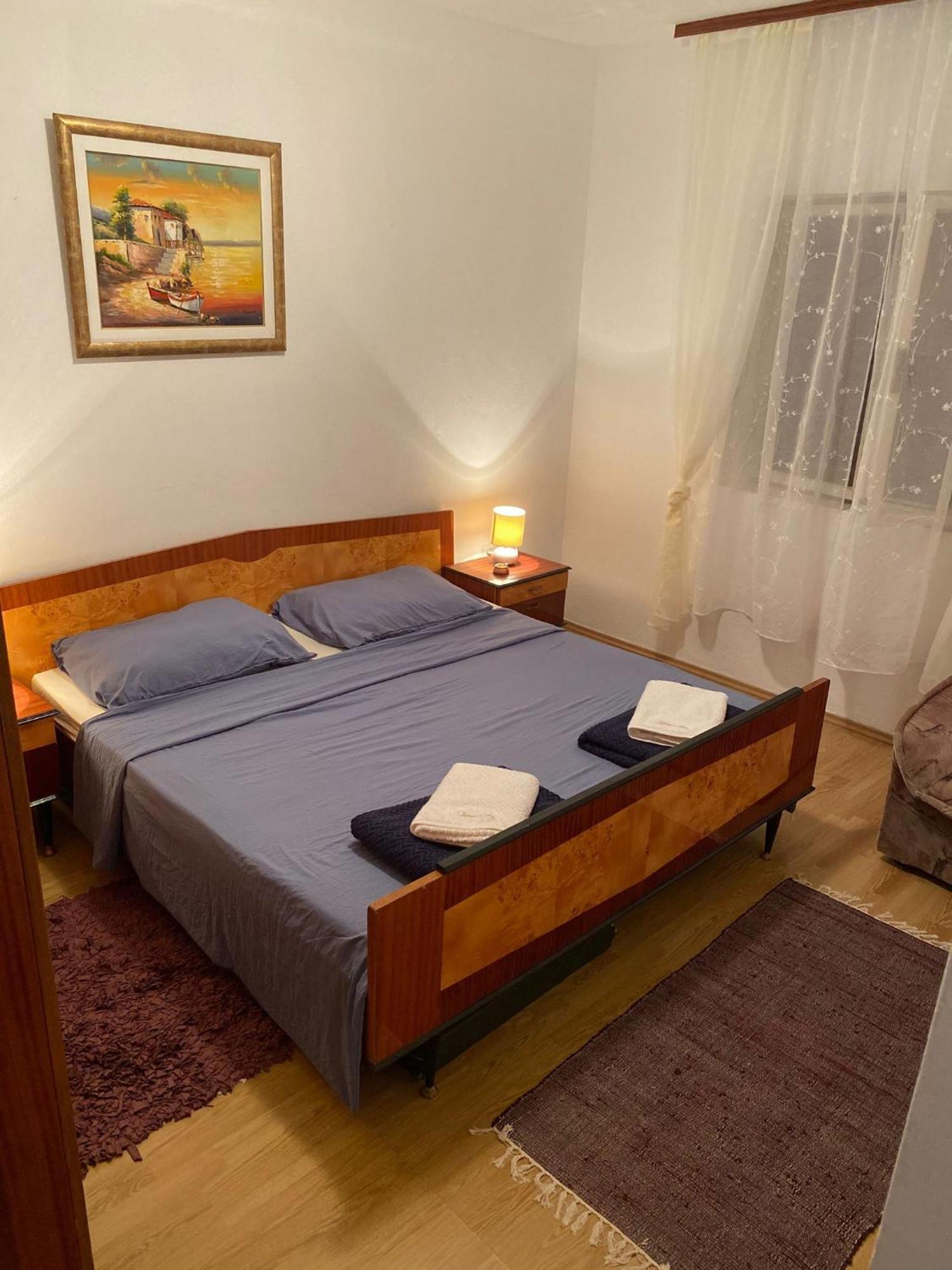 Apartmani Ines Marina Zewnętrze zdjęcie